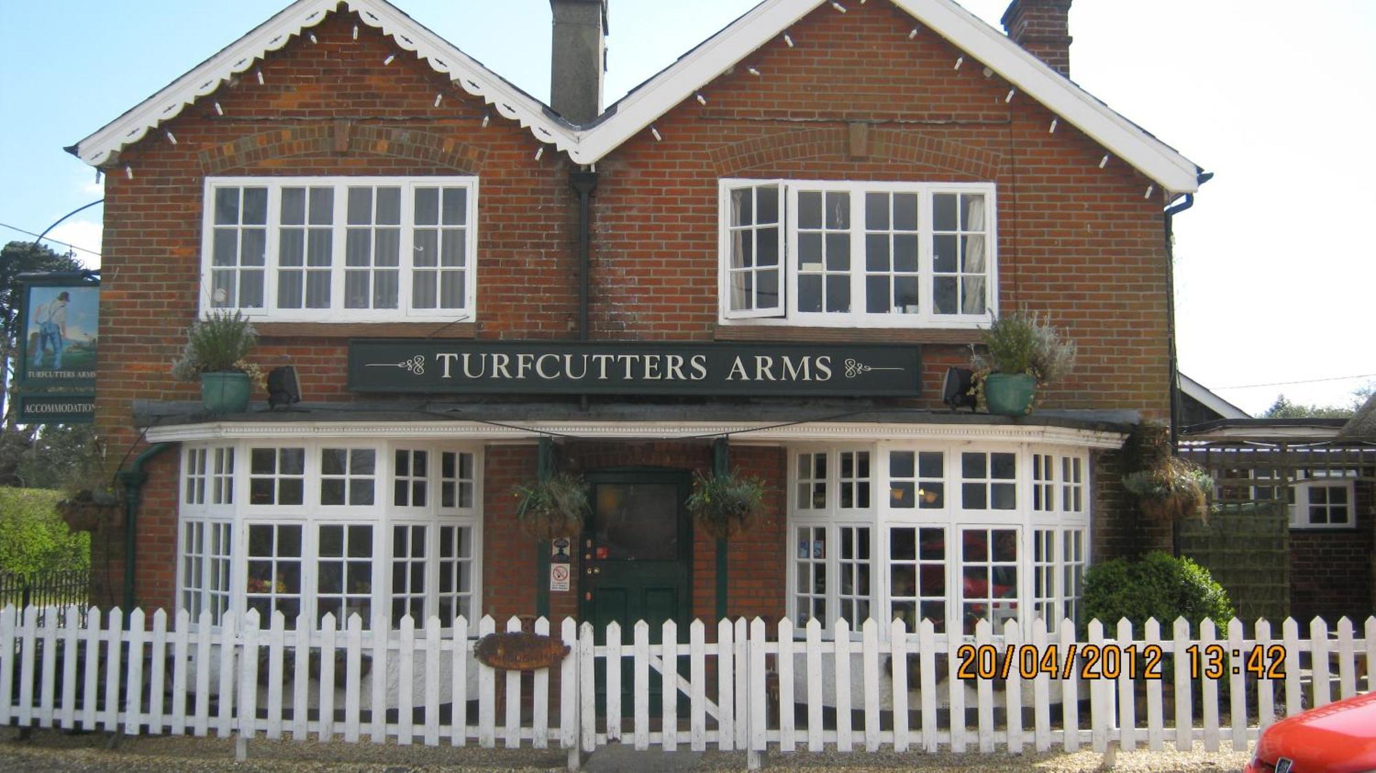 Отель Turfcutters Arms Boldre Экстерьер фото